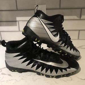 Nike’s Mens Football cleat